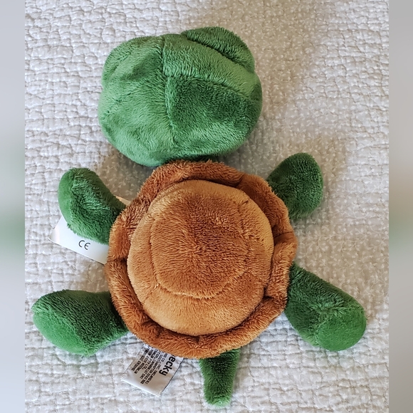 Big Eyed Turtle by Russ, green and rusty brown. 9 inches head to tail - Picture 5 of 9